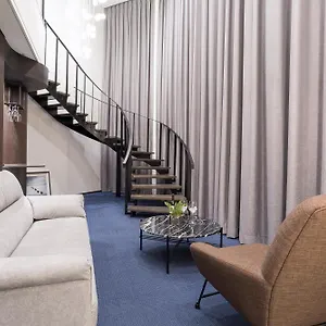 Centum Primus Hotel